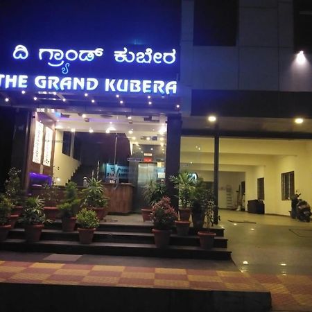 Hotel Grand Kubera Chikmagalūr Buitenkant foto