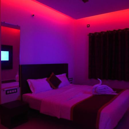 Hotel Grand Kubera Chikmagalūr Buitenkant foto