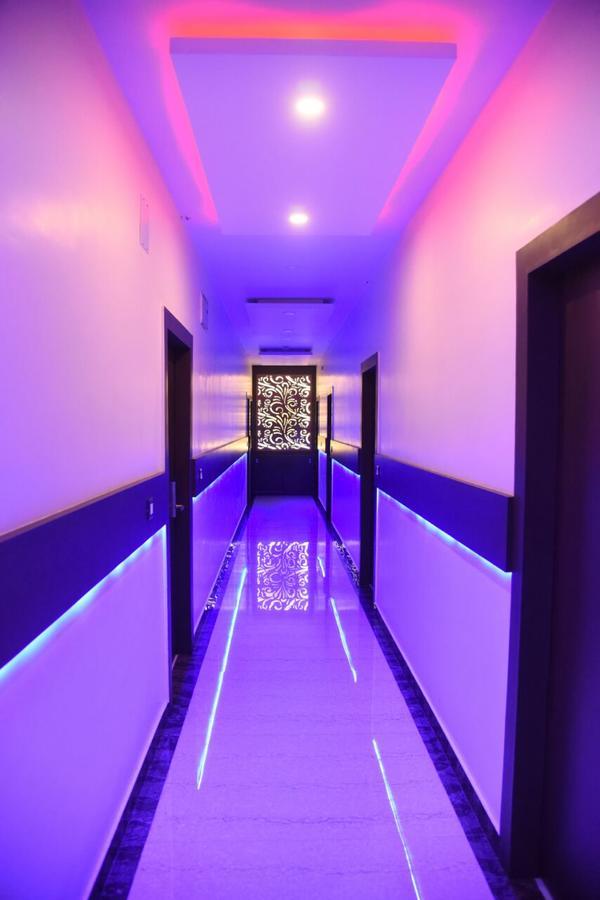 Hotel Grand Kubera Chikmagalūr Buitenkant foto